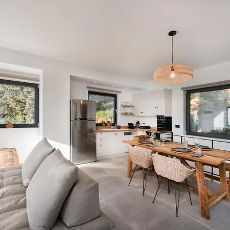 Forest View Villa