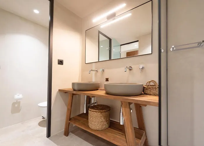 Forest View * Lagoudi Zia