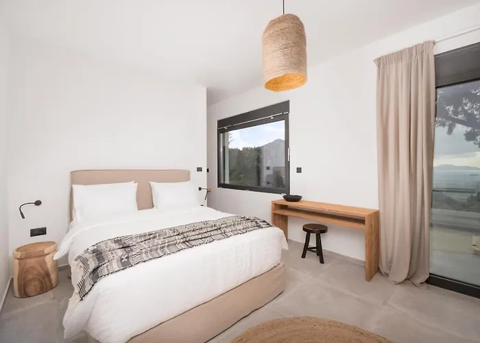 Forest View * Lagoudi Zia