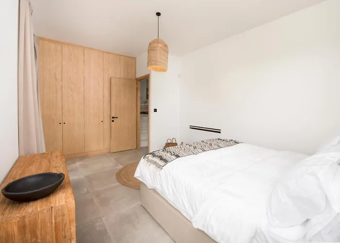 Forest View 别墅 *