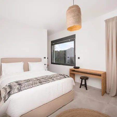 Forest View * Lagoudi Zia